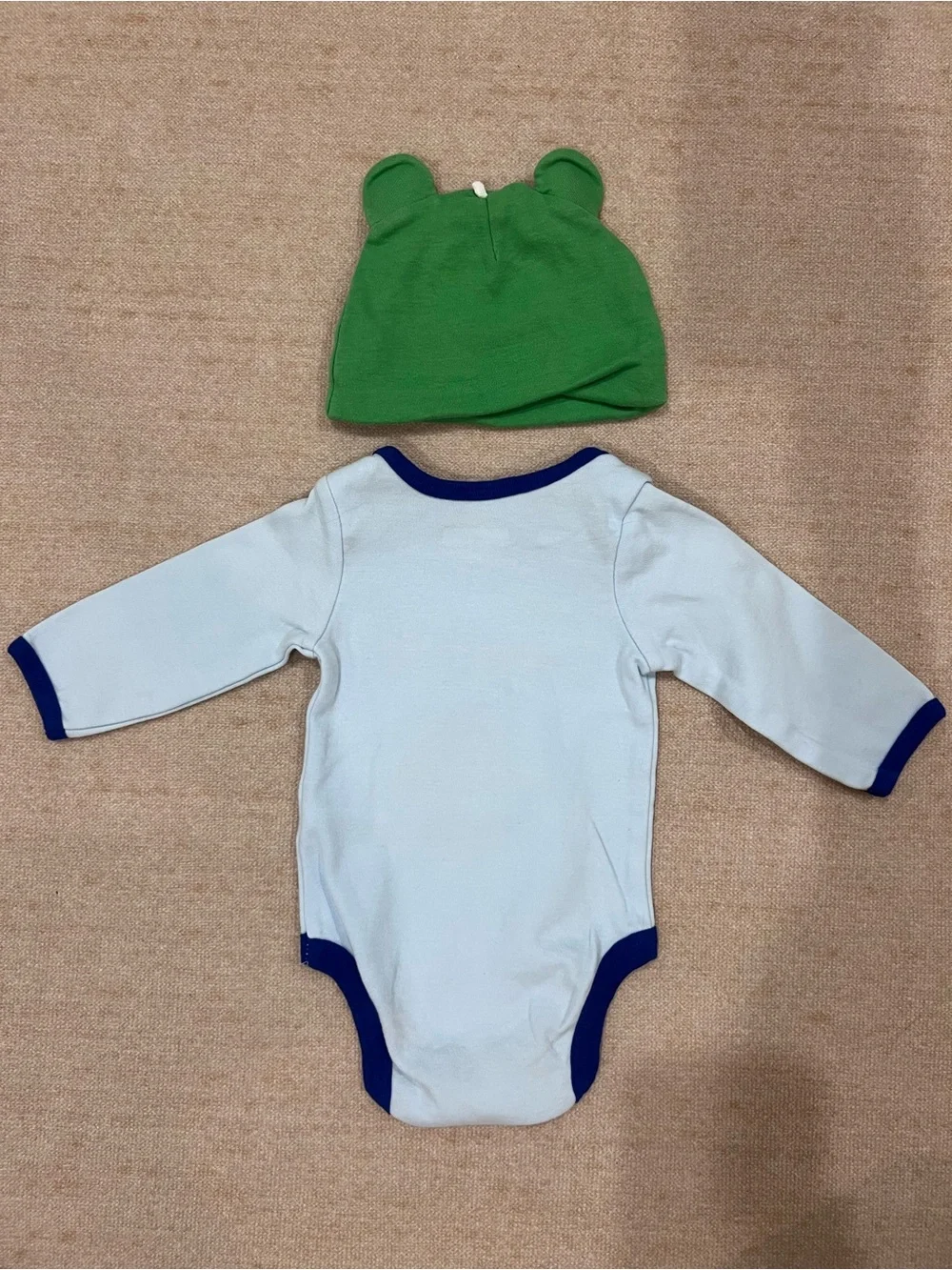 Baby Bodysuit Bundle Size 3 Months Vitamins Baby, Cabela’s & Carter’s 100%Cotton